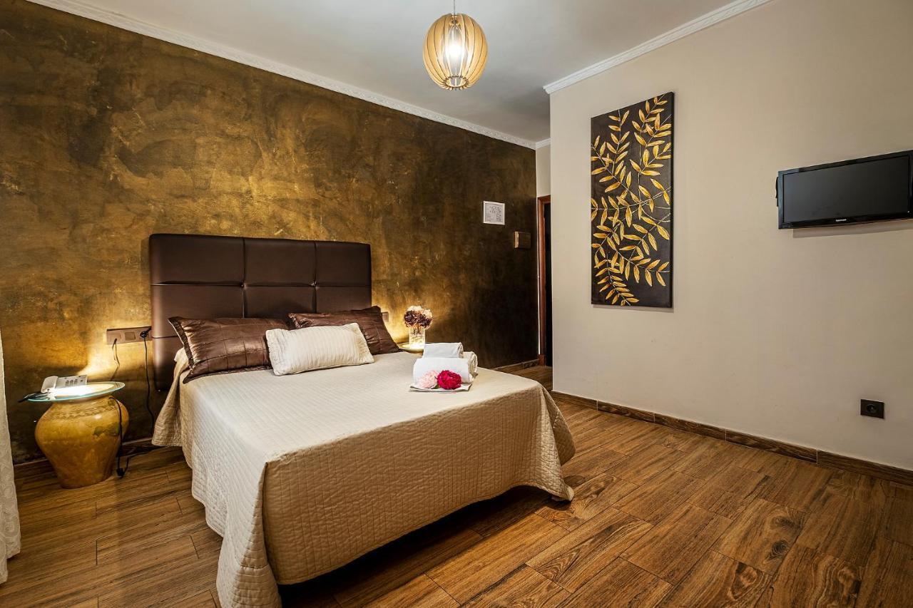 Hotel Ginés Extérieur photo