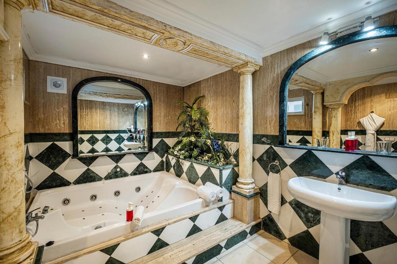 Hotel Ginés Extérieur photo
