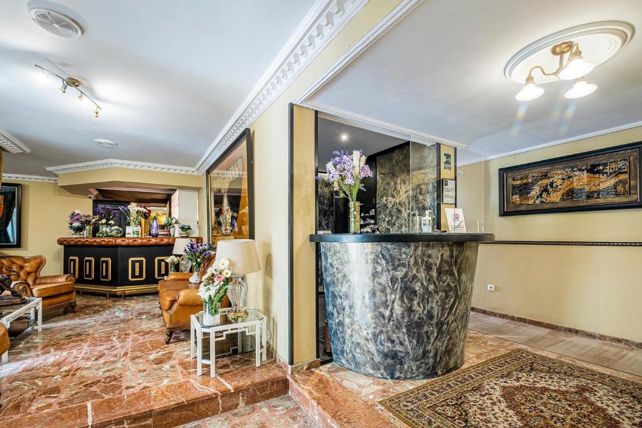 Hotel Ginés Extérieur photo