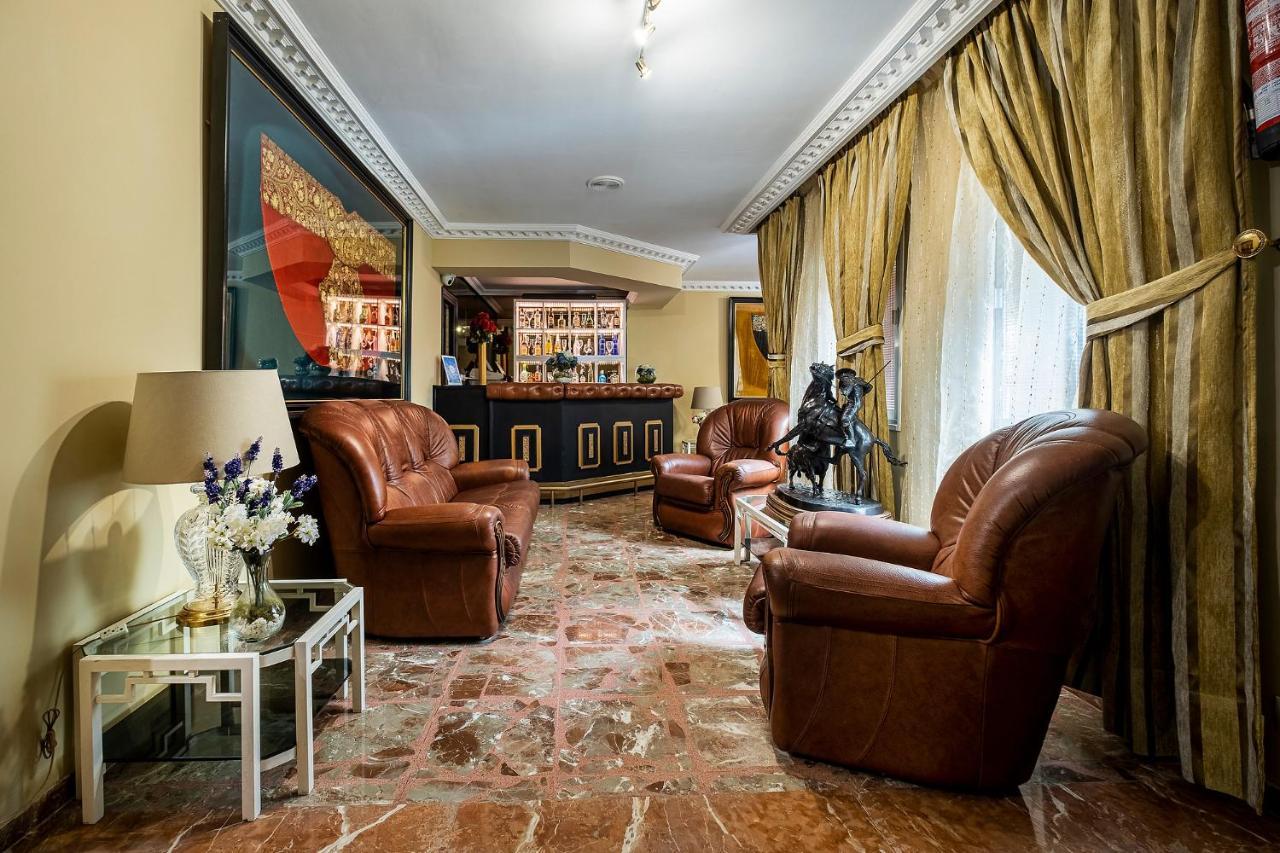 Hotel Ginés Extérieur photo