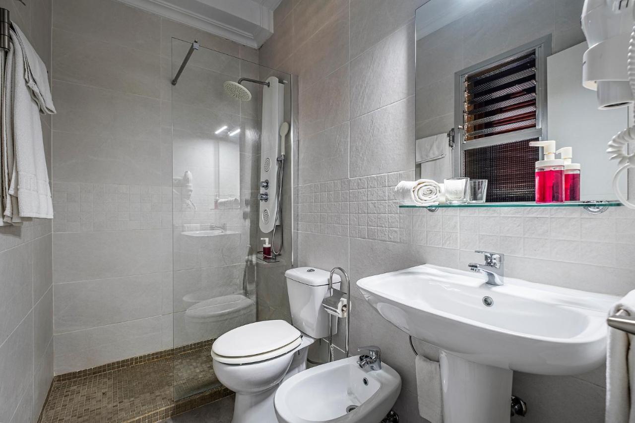 Hotel Ginés Extérieur photo